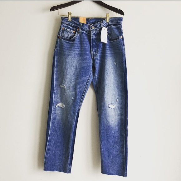 LAST DAY TO PURCHASE FINAL MARKDOWN Levi’s Jeans - Picture 3 of 7